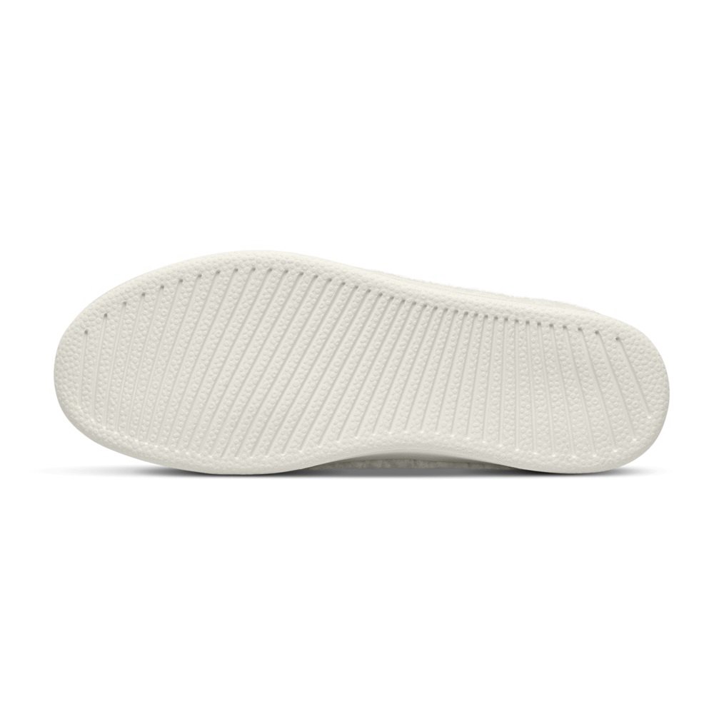 Allbirds Women\'s Slip-Ons White - Wool Lounger Fluffs - 24178NKRL